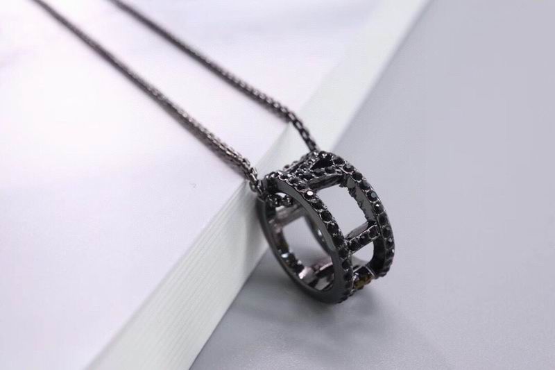 Swarovski Necklace 03yxh96